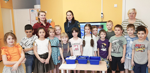 Инспекторы Росприроднадзора проводят уроки у нижегородских дошколят