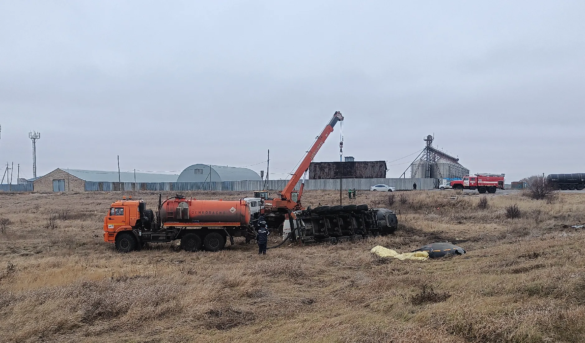 Сотрудники  Самарского Росприроднадзора  держат на контроле ситуацию с разливом нефтепродуктов