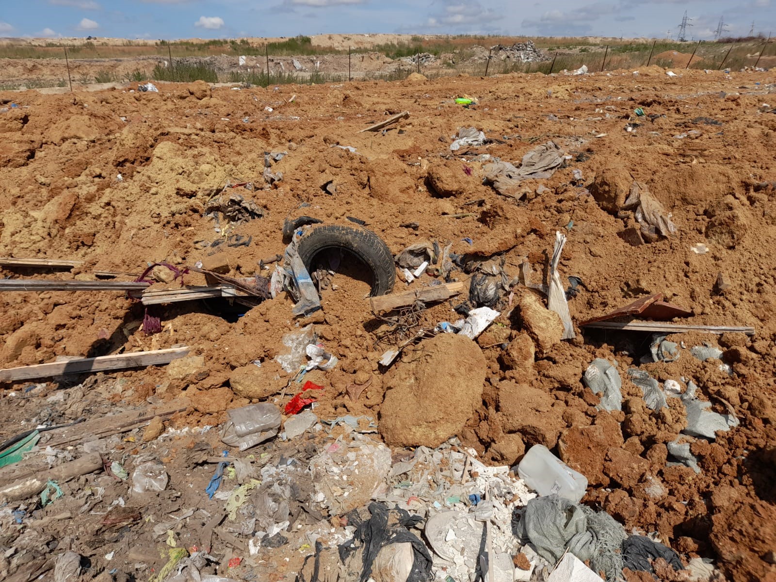 В Волгоградский области по требованию Росприроднадзора прекращена деятельность ООО «Сингам» по сбору и размещению отходов производства и потребления I – V классов опасности