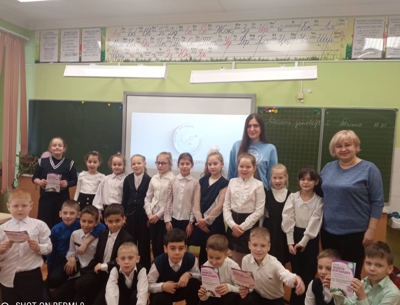 В Ульяновской области сотрудники Росприроднадзора поздравили участника акции «Новогодняя Экоигрушка»