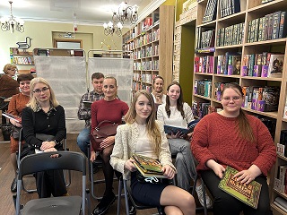 Накануне 80-летия Победы сотрудники Росприроднадзора посмотрели документальный фильм о гвардейской морской пехоте