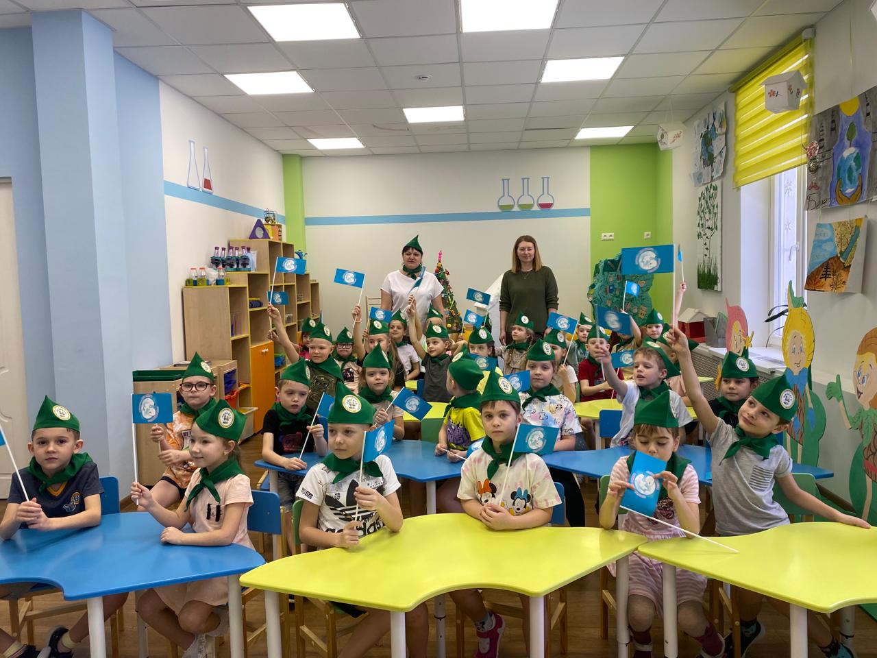 Сотрудники Росприроднадзора в рамках премии «Экология – дело каждого» провели экологический лекторий для воспитанников воронежского детского сада №24 