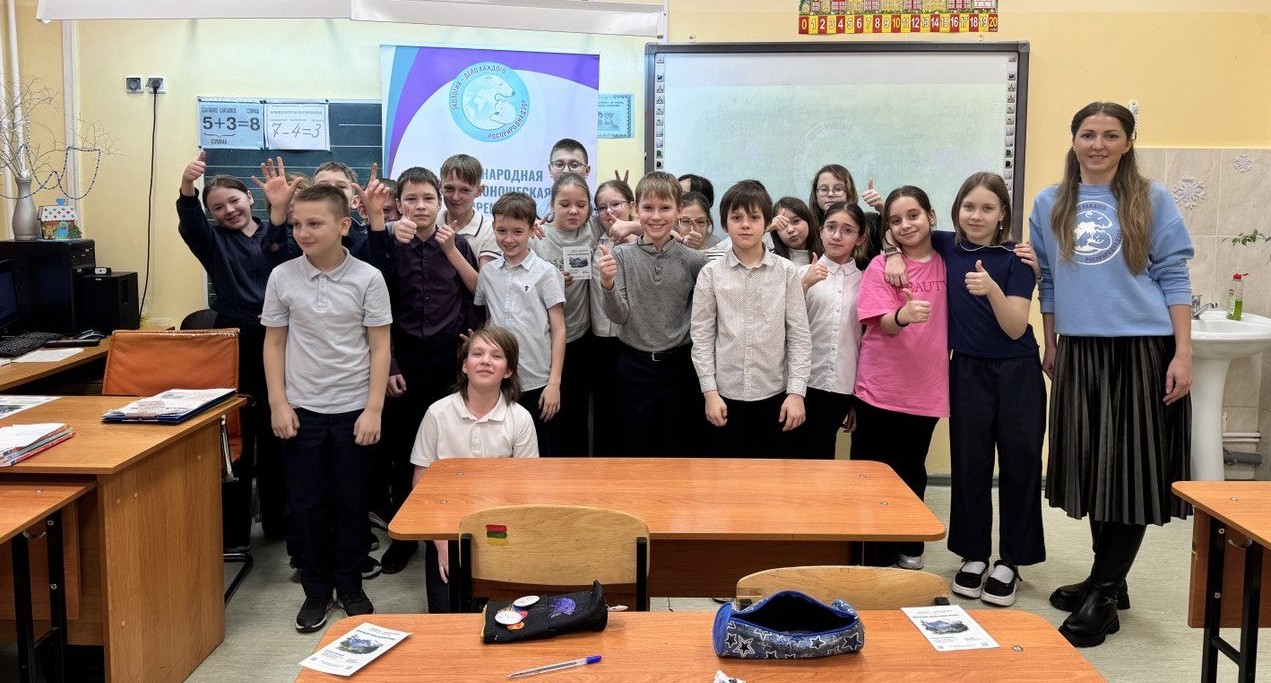 Специалисты Енисейского управления Росприроднадзора провели экоурок в средней школе № 4 г. Красноярска 