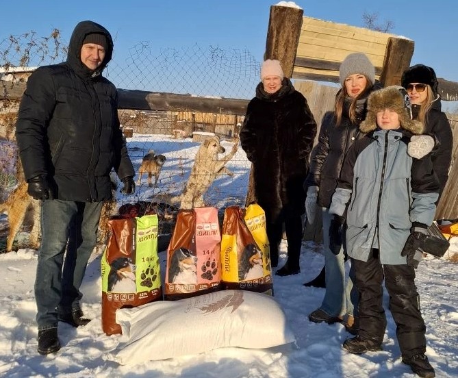 Сотрудники Приамурского межрегионального управления Росприроднадзора приняли участие во Всероссийской ежегодной акции «Елка желаний».