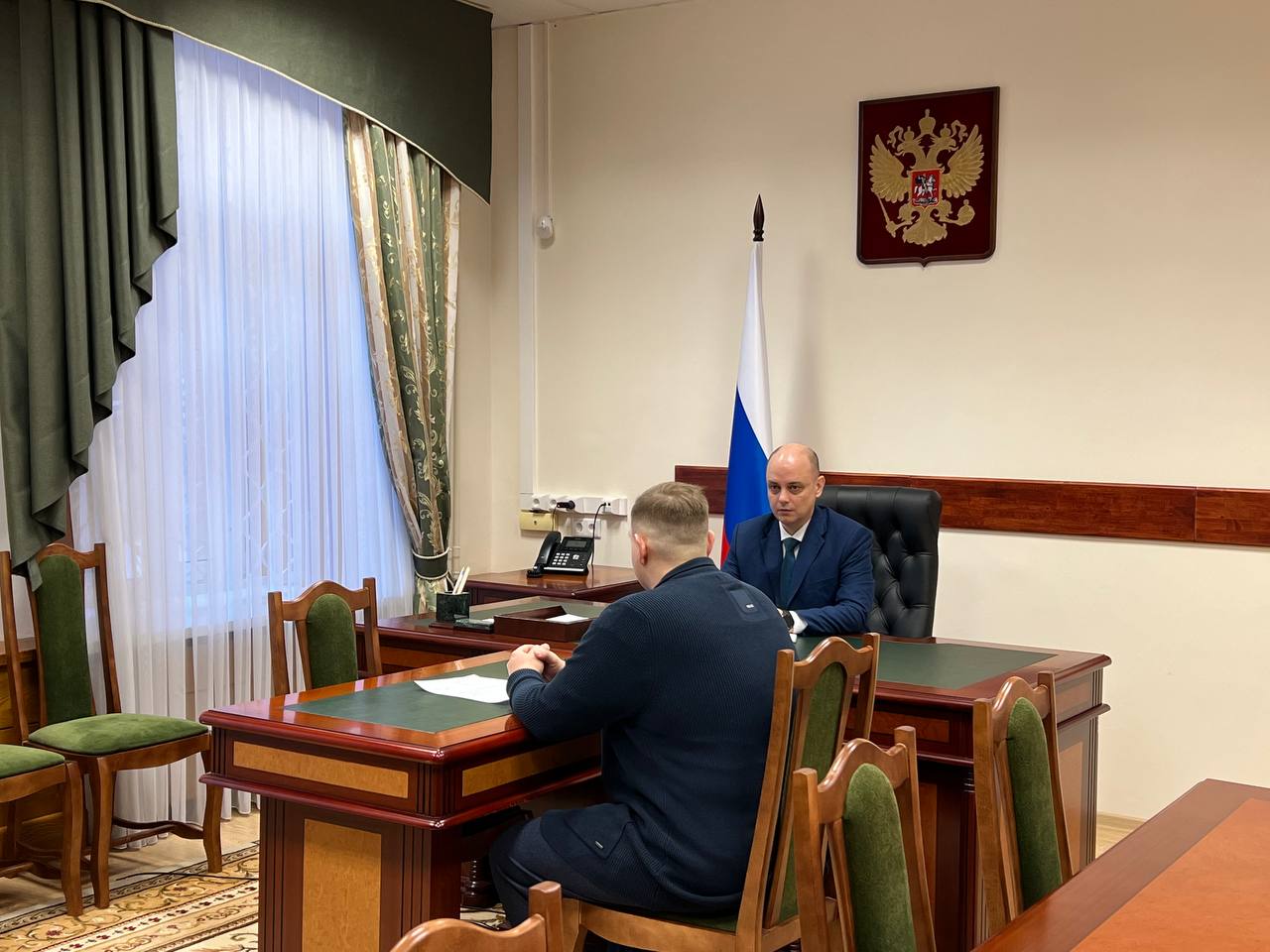 Исполняющий обязанности руководителя Сибирского Росприроднадзора Алексей Огнев провёл личный прием граждан