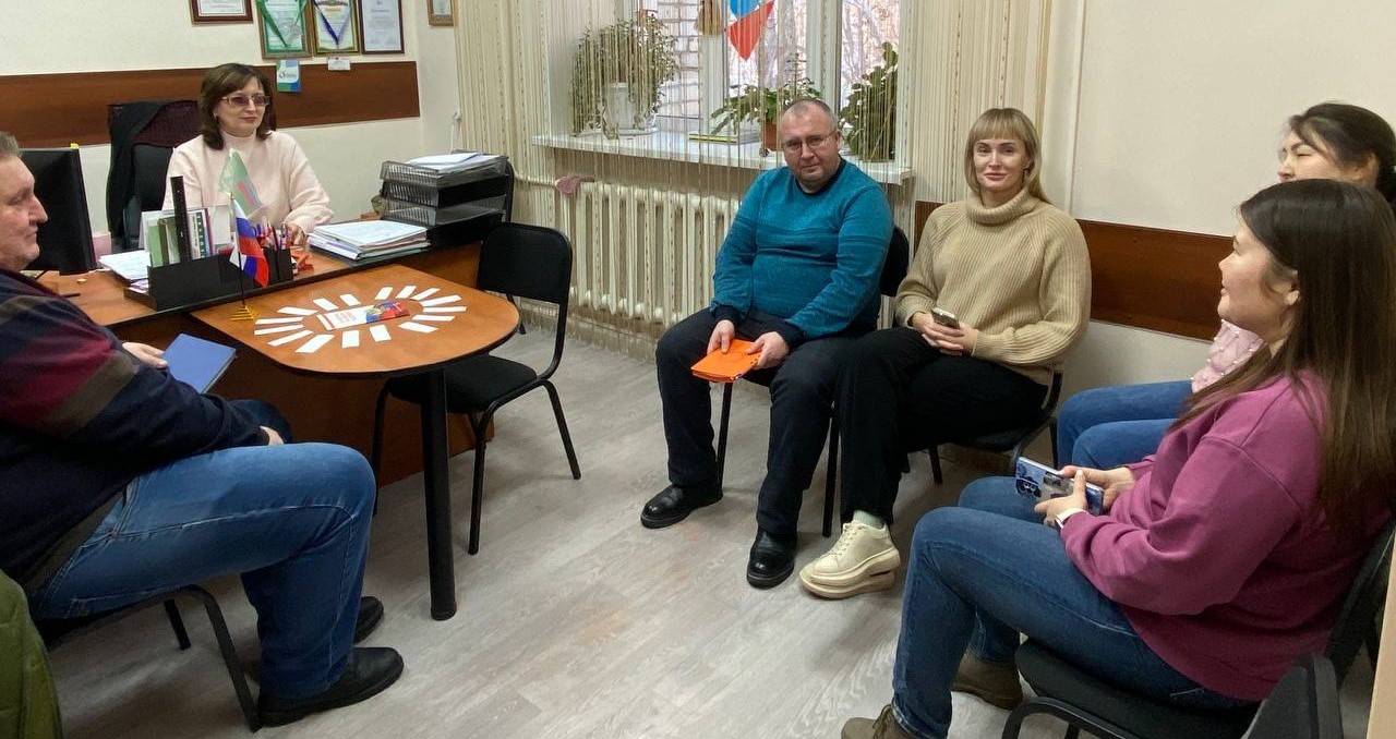 Сотрудники Южно-Сибирского управления Росприроднадзора в Горно-Алтайске провели викторину «Я знаю основной закон России»