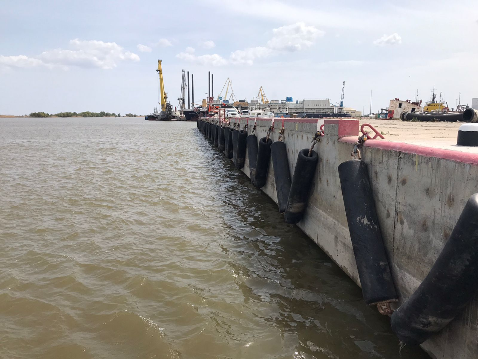 ФГУП «Росморпорт»  по решению суда возместил  вред, причиненный р. Бахтемир, на сумму более 2 млн рублей