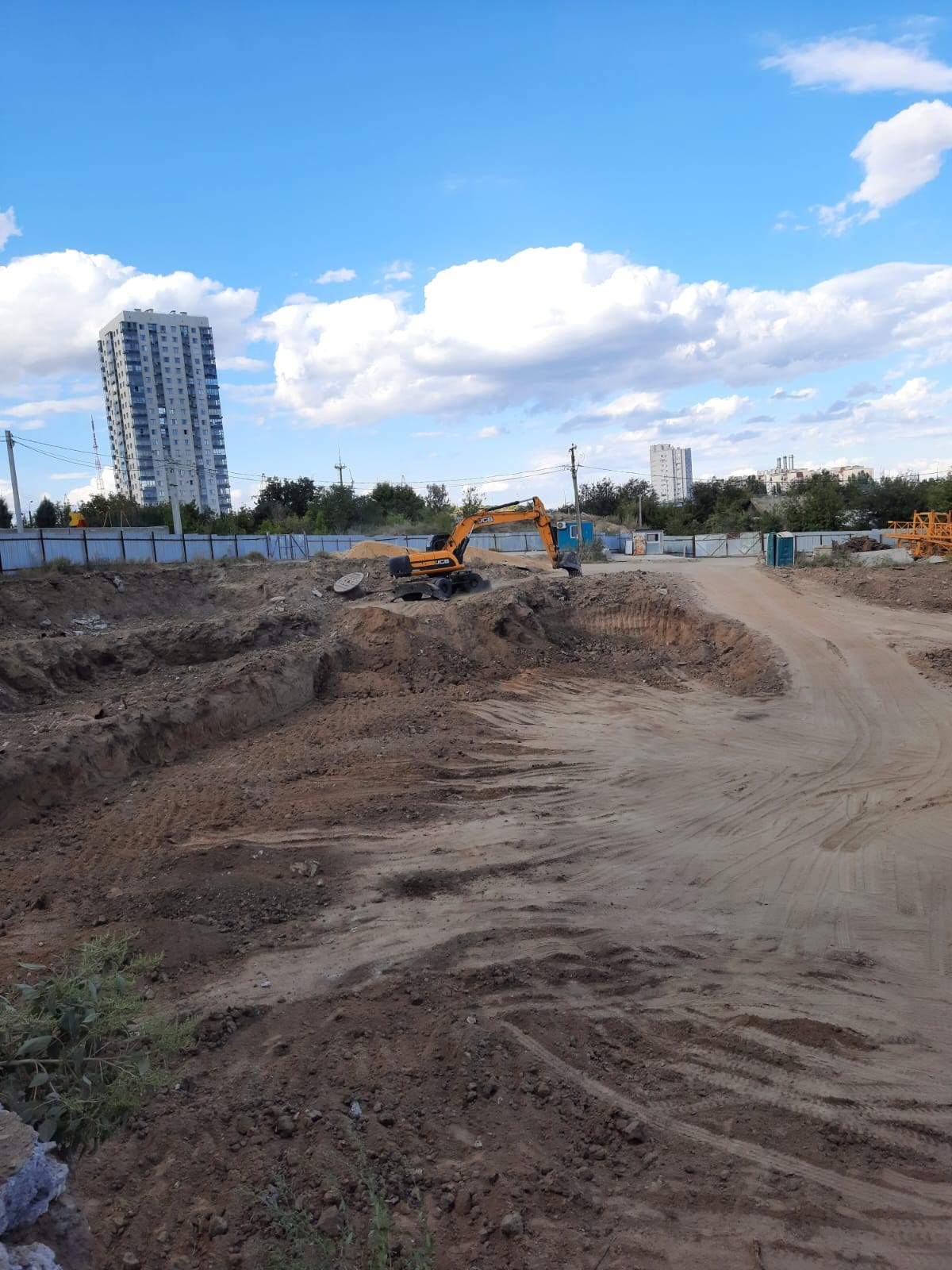 В Волгограде инспекторы Росприроднадзора  выявили факт сброса отходов на почву