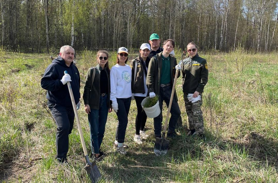 Сотрудники Управления Росприроднадзора приняли участие в экологических акциях в Чувашии и Татарстане