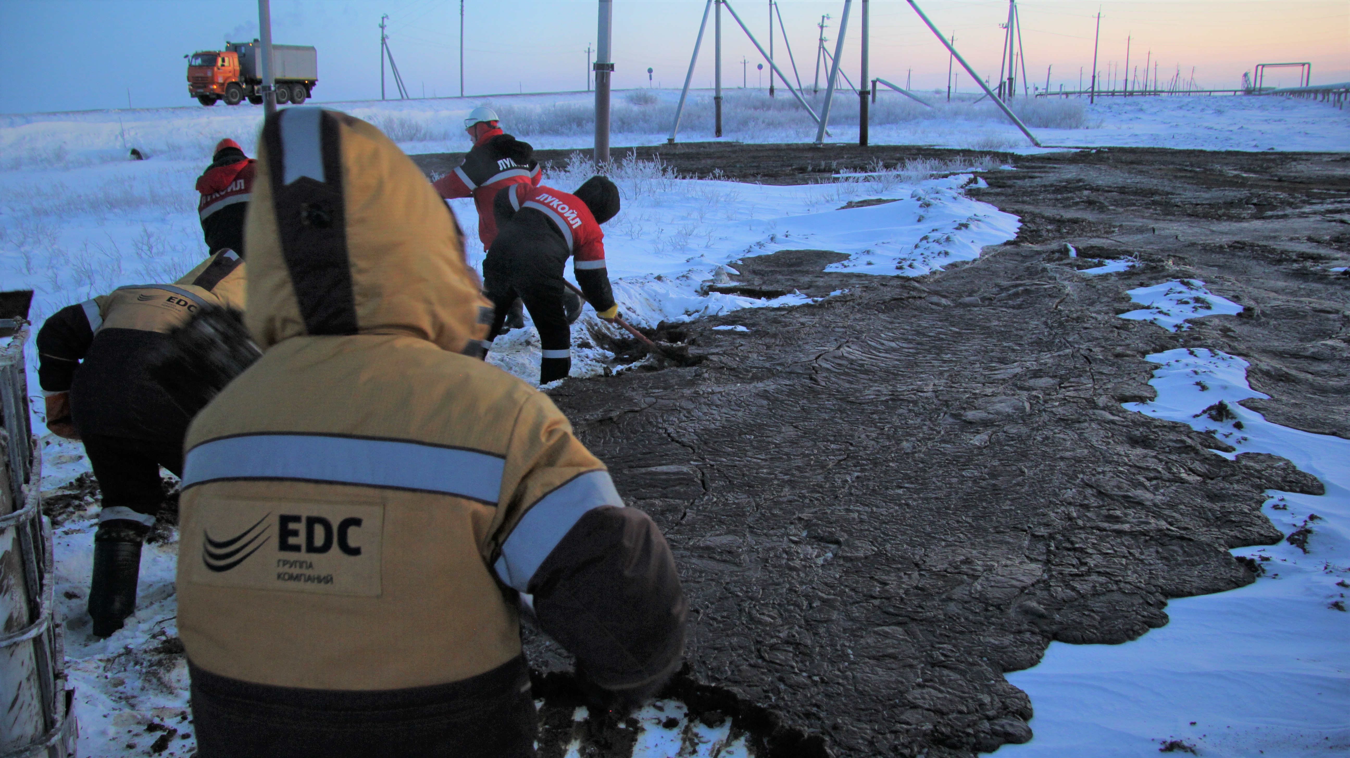 Росприроднадзор утвердил расчет размера вреда, причиненного ТПП «ЛУКОЙЛ-Севернефтегаз» водному объекту, в сумме более 374 млн рублей