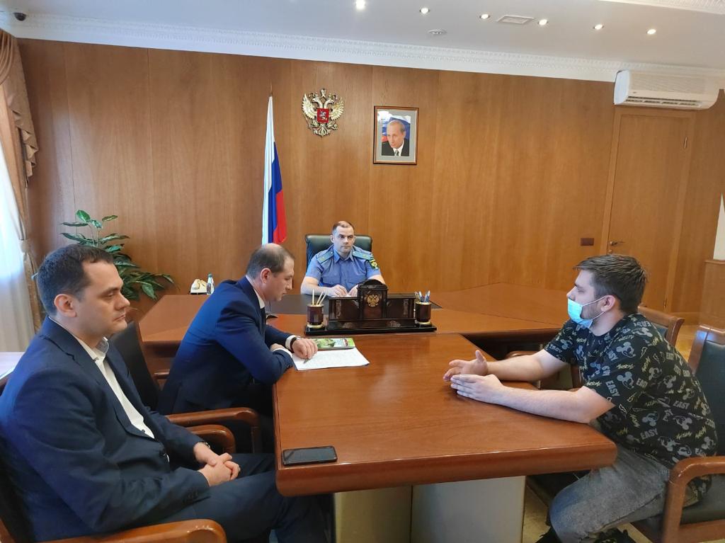 Руководитель Уральского управления Росприроднадзора провел прием граждан