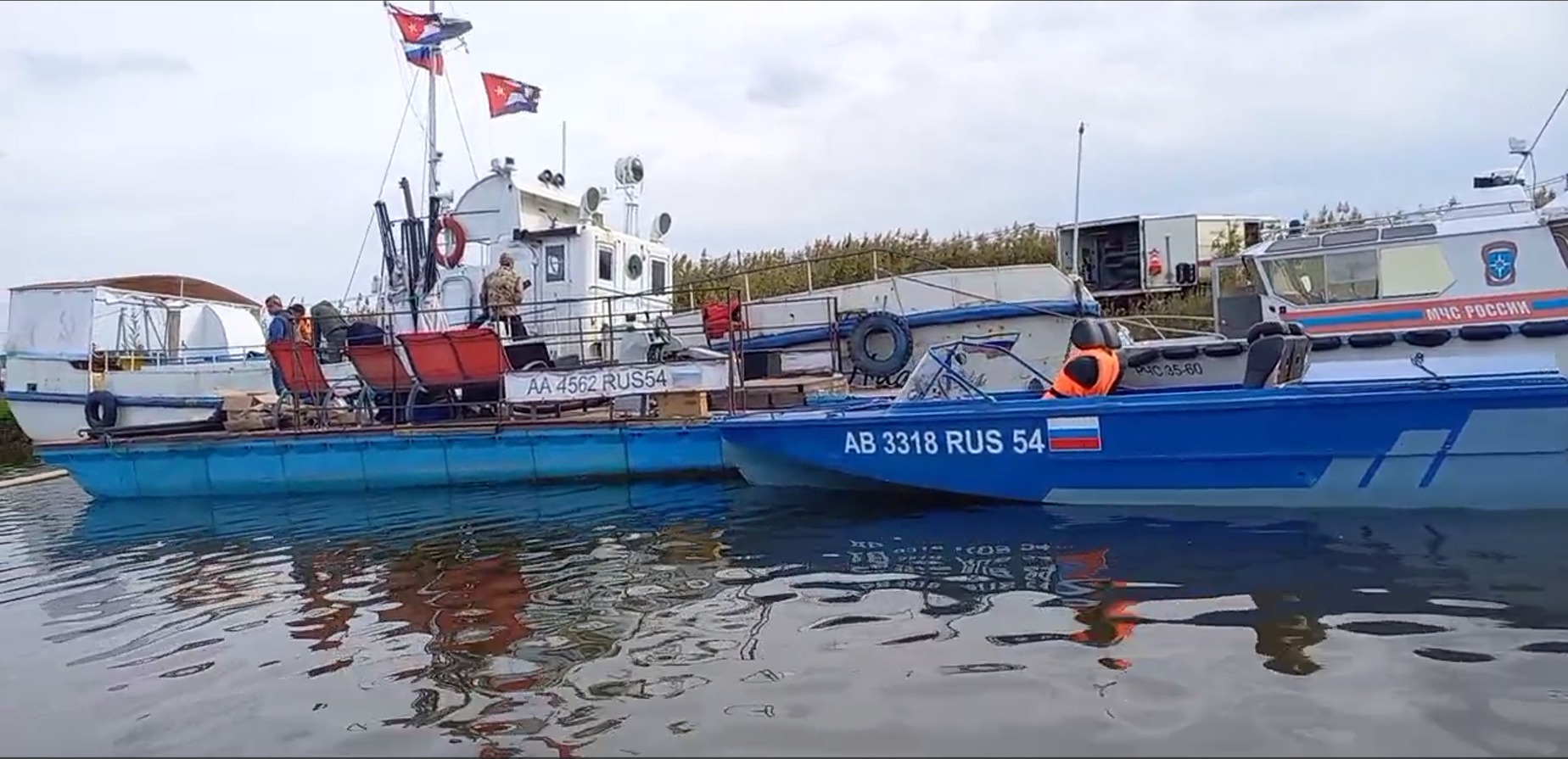 Сибирское межрегиональное управление Росприроднадзора подтвердило загрязнение Новосибирского водохранилища нефтепродуктами из-за затонувшего судна