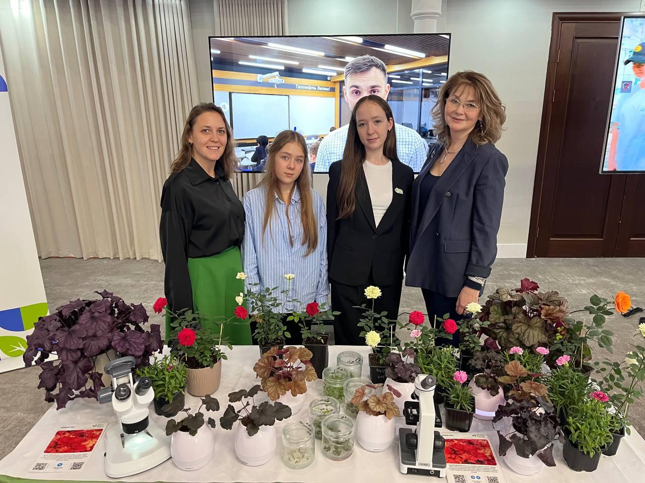 Заместитель руководителя Волжско-Камское межрегиональное управление Росприроднадзора Елена Попова приняла участие в церемонии открытия  III олимпиады юных экологов «Чистое наследие», которую ПАО «Татнефть» проводит для школьников 5–9 классов.