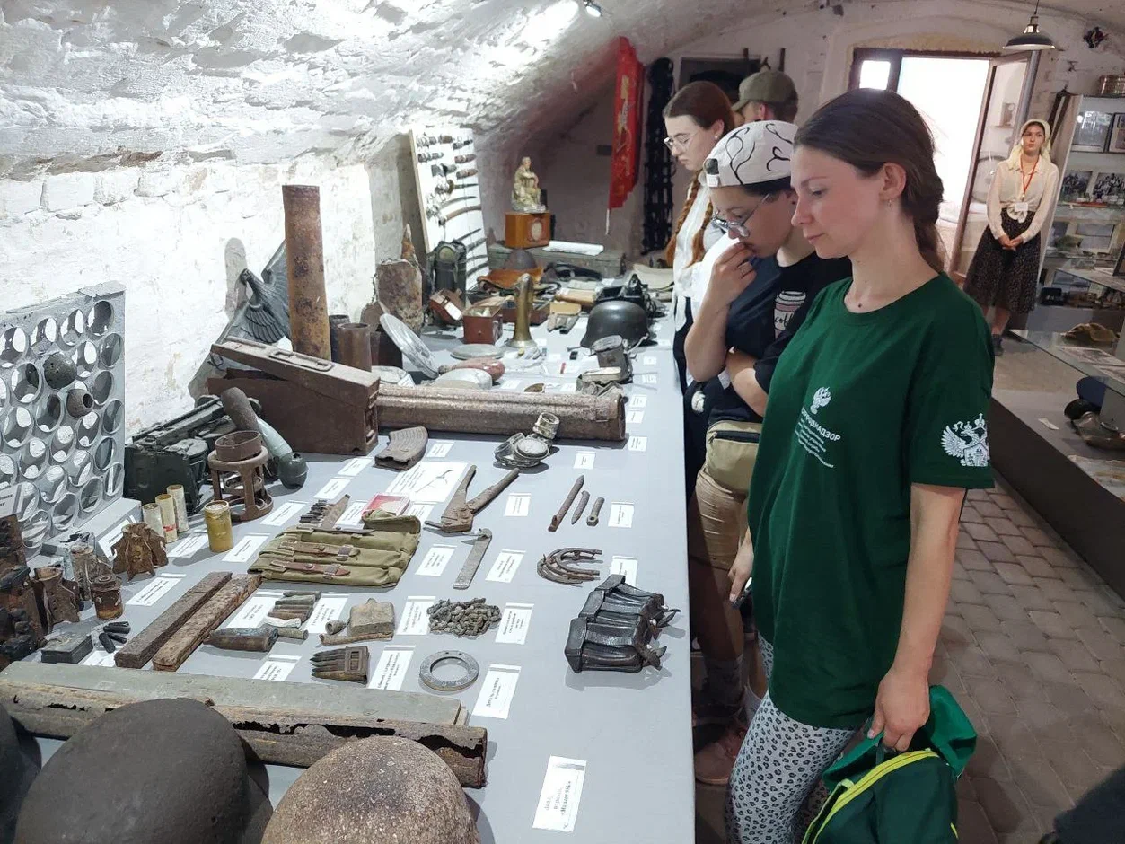 Сотрудники и общественные инспекторы Центрально-Черноземного управления Росприроднадзора провели уборку правобережья рек Дона и Тихой Сосны 