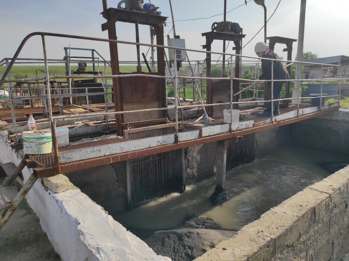 Росприроднадзор обратился в суд с иском к  МУП «Элиставодоканал» о взыскании более 13 млн рублей за причинённый вред водному объекту  р. Элиста