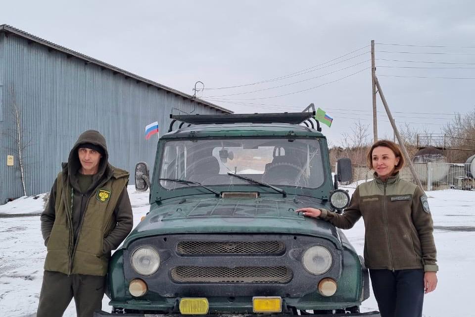 Уральский Росприроднадзор передал автомобиль УАЗ в помощь бойцам СВО 