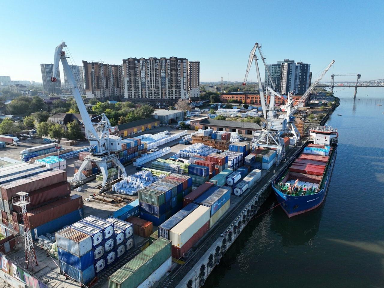 Кировский районный суд г. Астрахани принял решение в пользу                Росприроднадзора по результатам рассмотрения жалобы ООО «Астраханский порт»