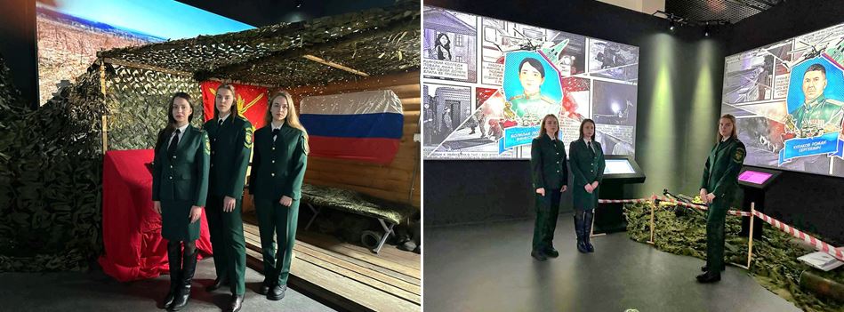 В Ростове-на-Дону сотрудники Черноморо-Азовского морского управления посетили выставку, посвящённую годовщине начала специальной военной операции