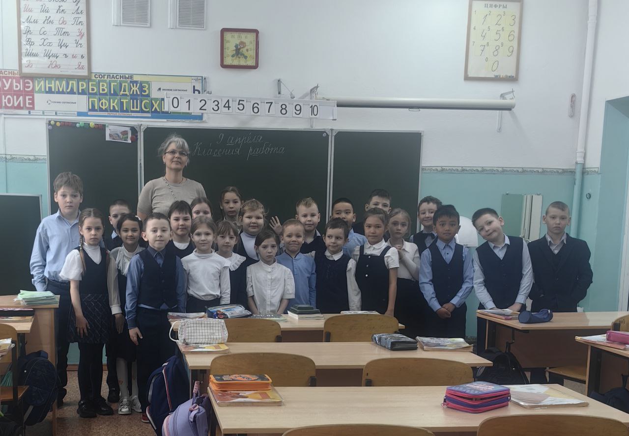 Сотрудник Управления Росприроднадзора провел урок для школьников «Все профессии важны. Космонавты» 