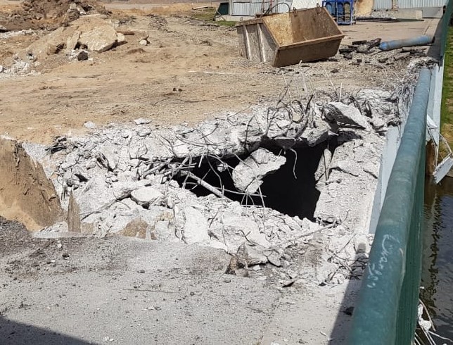 Росприроднадзор по СЗФО провел проверку по факту сброса бетона в реку Дудергофка