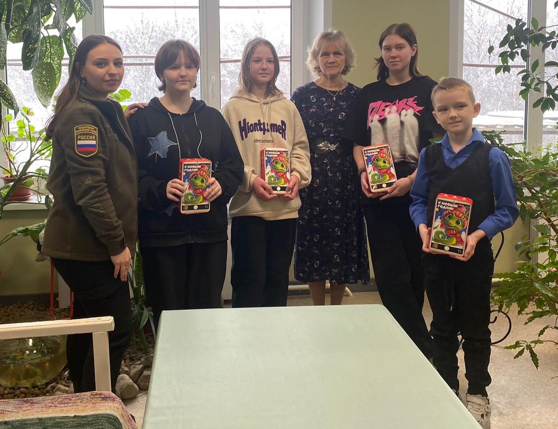 В Вологодской области вручили сладкие призы участникам акции «Экоёлка»