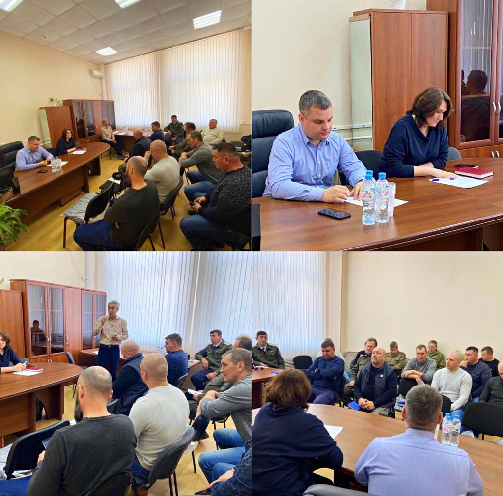 В Астраханской области Межрегиональным управлением 31.03.2021 проведен обучающий семинар с представителями Астраханского окружного казачьего общества «Всевеликое войско Донское»