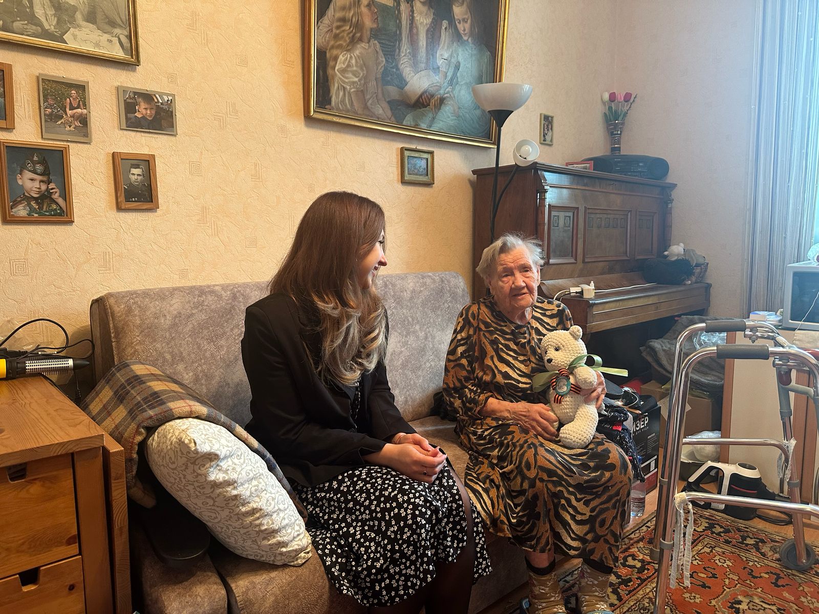 В Республике Башкортостан сотрудники Южно-Уральского управления Росприроднадзора поздравляют ветеранов с Днем Победы