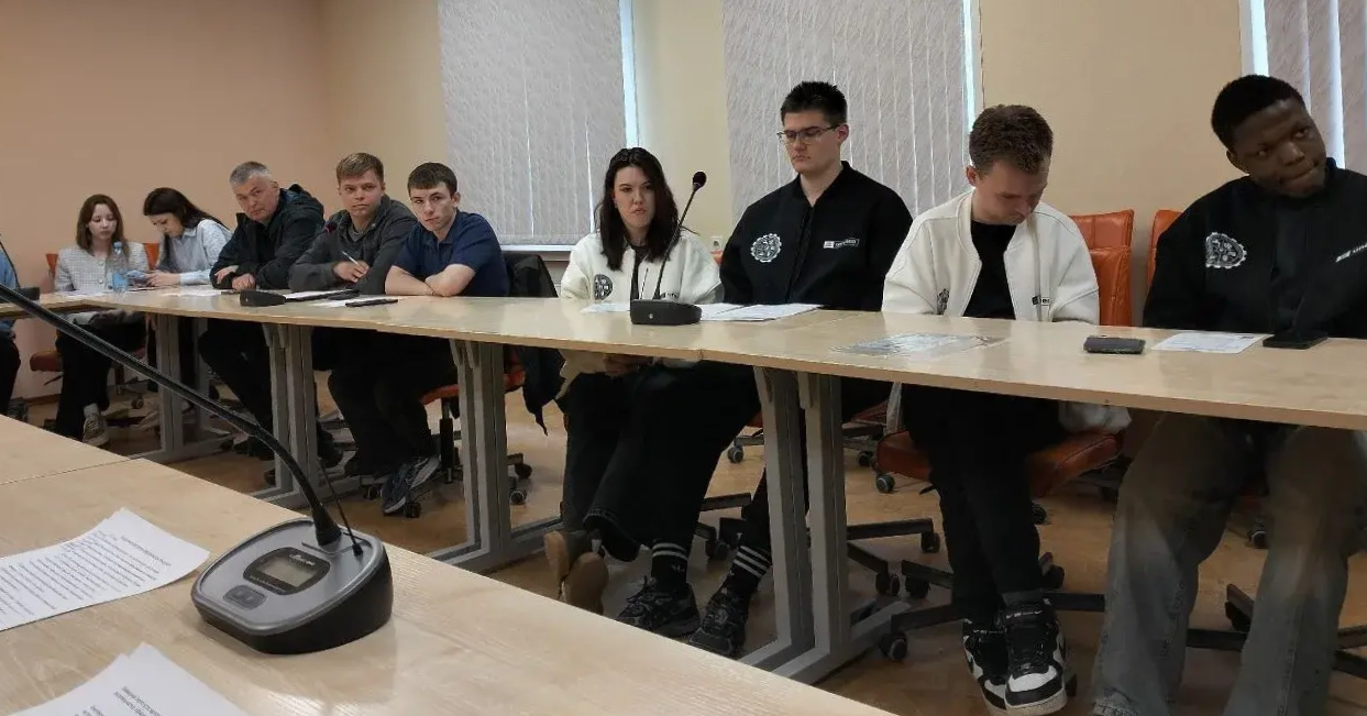 Общественный инспектор по охране окружающей среды Росприроднадзора принял участие в  IV Всероссийской научно-практической экологической конференции с международным участием «Зеленые мосты»