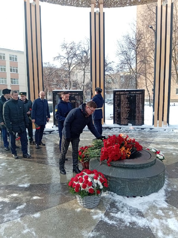 Сотрудники Приокского межрегионального управления Росприроднадзора приняли участие в торжественных мероприятиях, приуроченных к празднованию Дня защитника Отечества