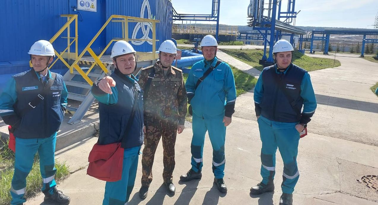 Фаяз Шакиров в рамках плановой проверки посетил очистные сооружения ПАО «Нижнекамскнефтехим» и очистные сооружения и ГРЭС Заинского района