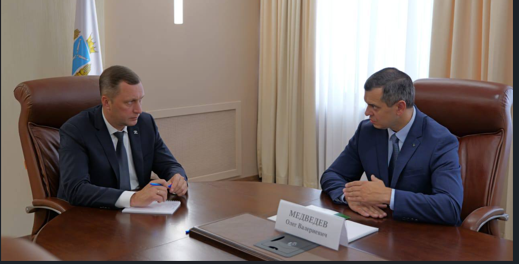 Руководитель Росприроднадзора по Саратовской и Пензенской областям и Губернатор Саратовской области обсудили приоритеты экологической политики региона