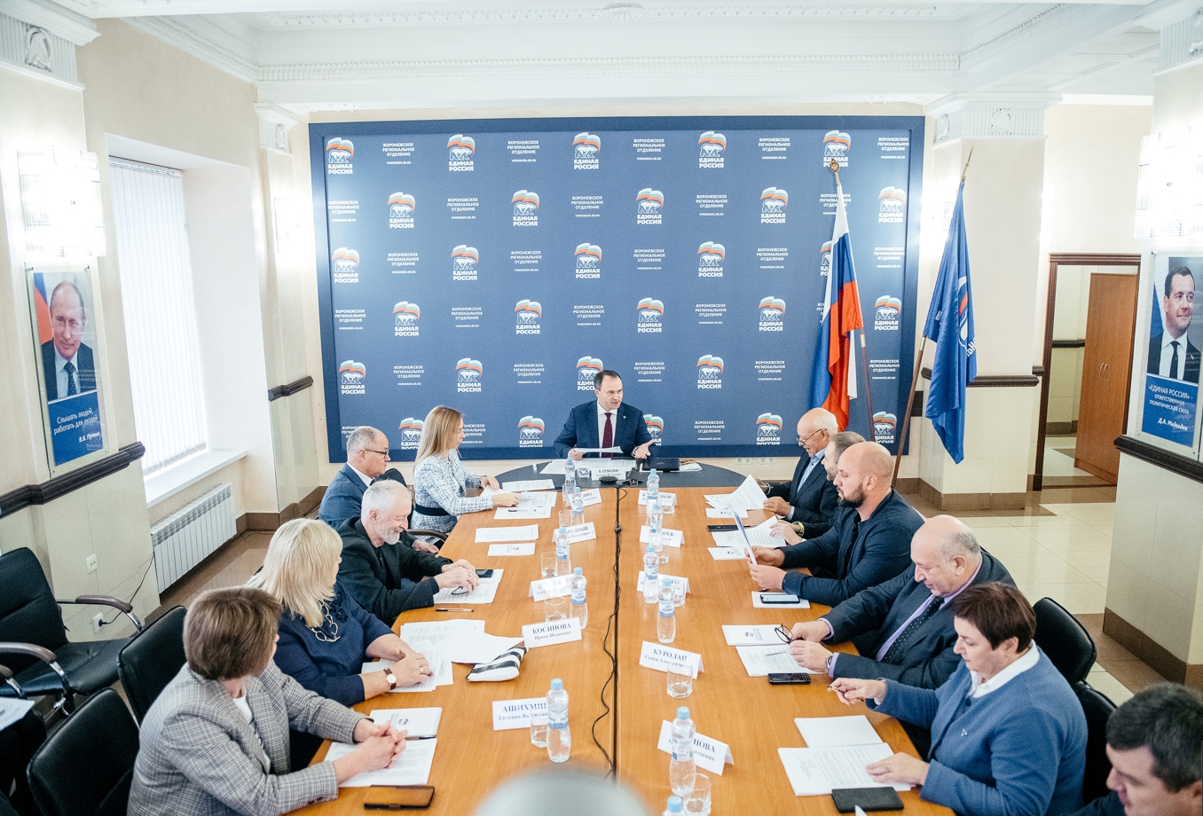 Алексей Карякин подвел промежуточные итоги реализации федерального партийного проекта «Чистая страна» в Воронежской области 