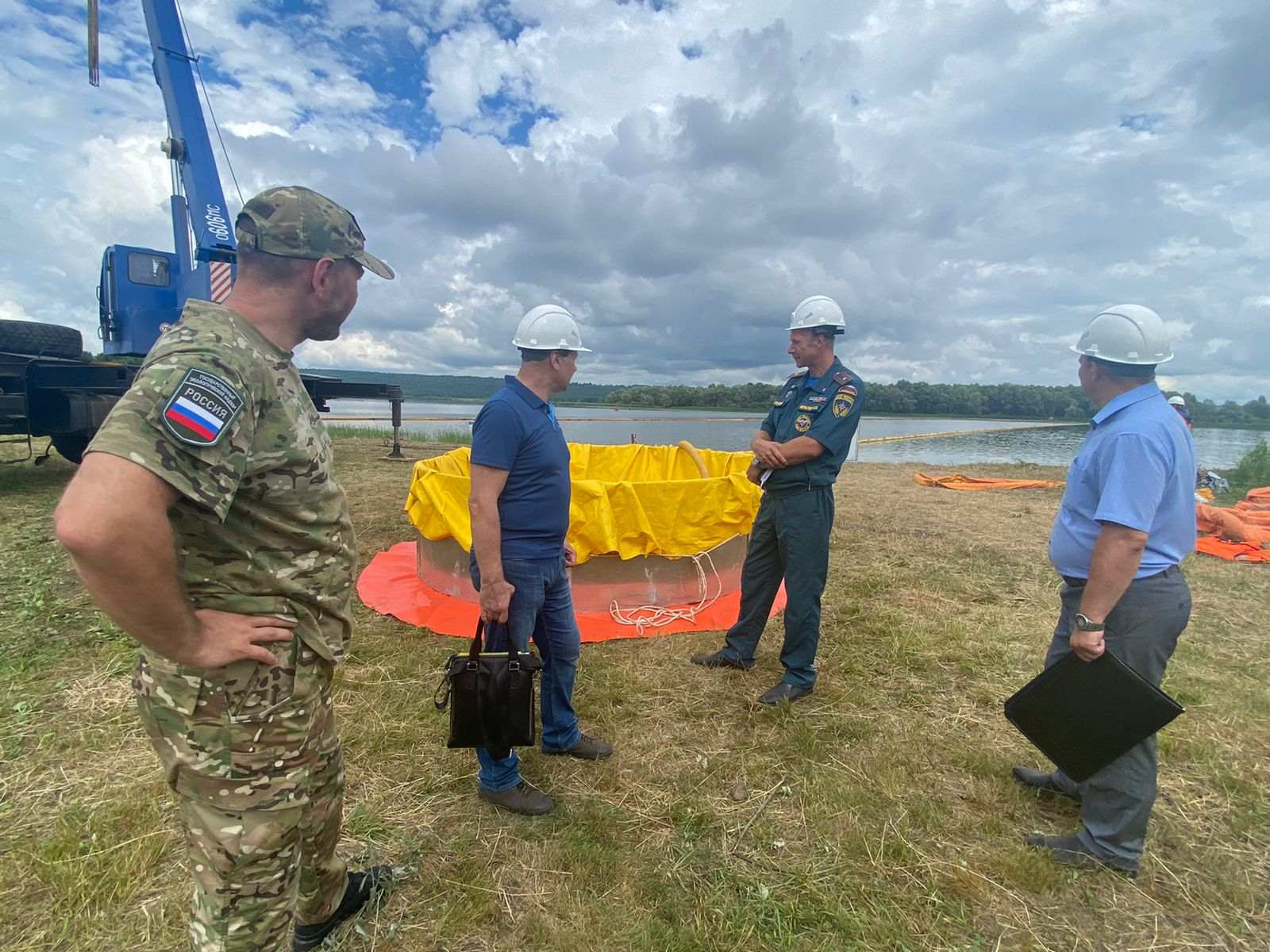 Нижегородский Росприроднадзор принял участие в учениях по ликвидации условной ЧС с разливом нефтепродуктов