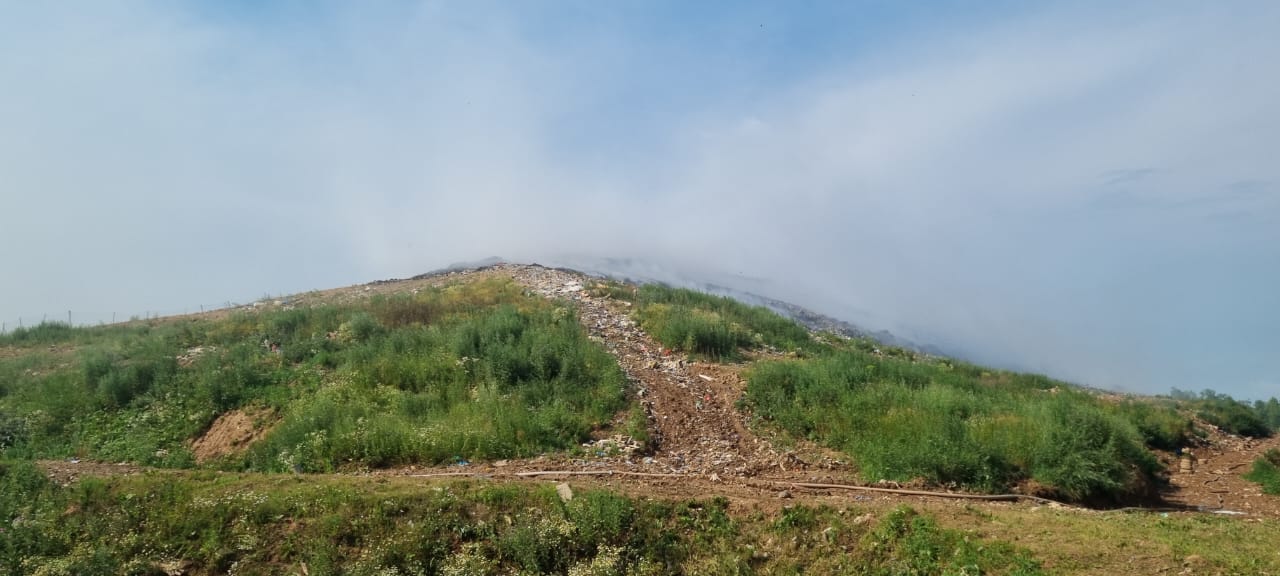 Росприроднадзор по СЗФО выявил 12 эконарушений в деятельности сотрудников горевшей в Ленинградской области свалки  