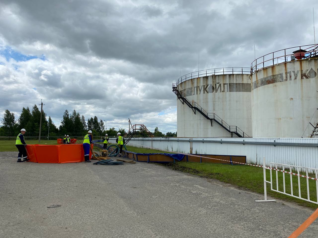 Росприроднадзор оценил готовность ООО «Лукойл-Югнефтепродукт» к действиям по ликвидации разливов нефтепродуктов