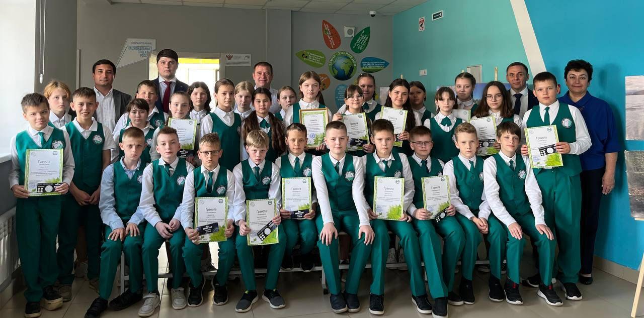 Булат Ахмадиев принял участие в торжественном награждении учеников экокласса Росприроднадзора 