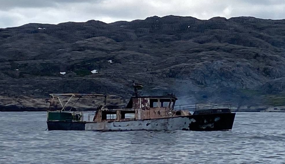 Маломерное судно затонуло в Баренцевом море