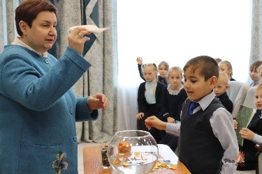 Общественный инспектор Росприроднадзора Ольга Романова провела занятия в Хохольском лицее и призвала ребят к участию в премии «Экология - дело каждого»
