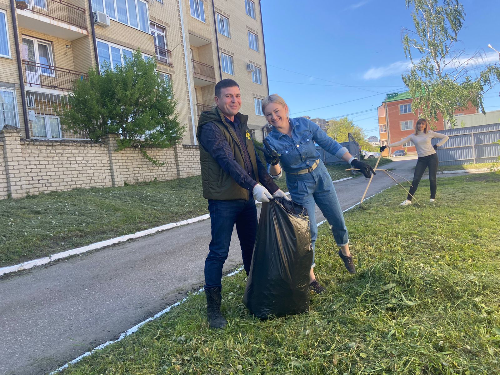 Сотрудники Северо-Кавказского управления Росприроднадзора приняли участие во Всероссийском экологическом субботнике 