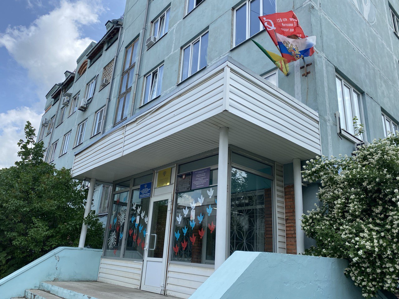 Росприроднадзор в Пензе поддержал праздничное настроение в преддверии Дня России