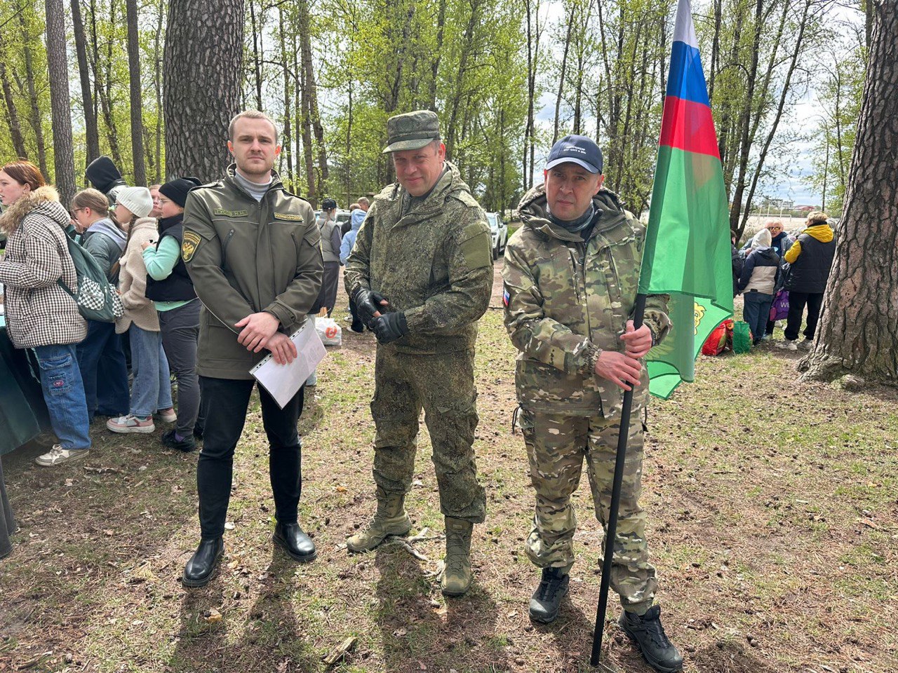 Сотрудники Верхне-Волжского межрегионального управления Росприроднадзора присоединились к Всероссийскому субботнику
