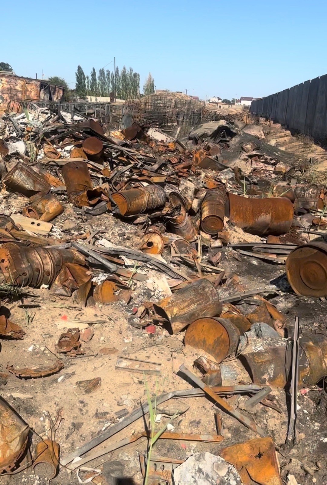 Арбитражным судом Астраханской области поддержаны требования Росприроднадзора к ООО «ПКЦ «ВДВ» о возмещении вреда, причиненного окружающей среде на сумму 3 065 210, 79 руб.