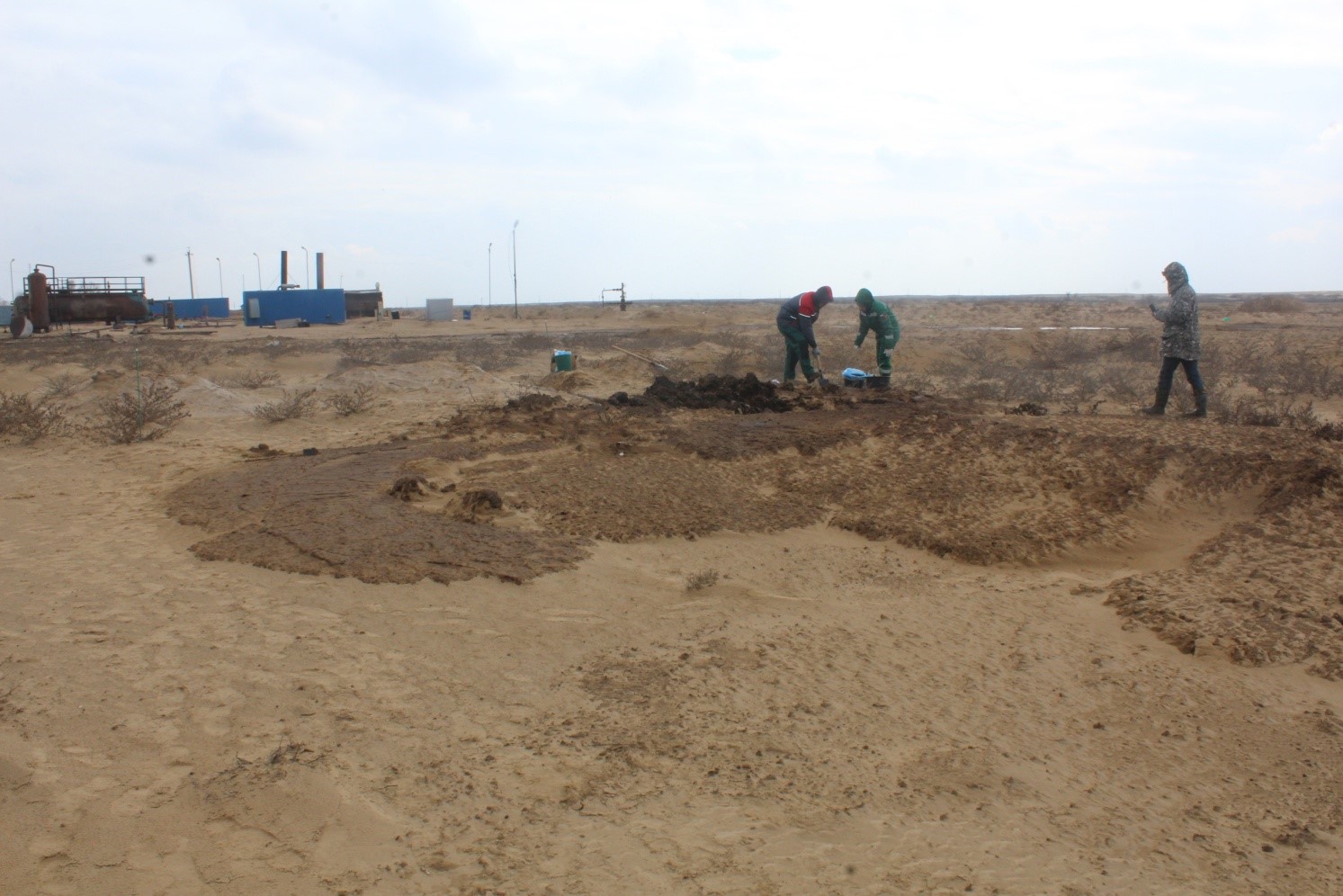 В Республике Калмыкия суд удовлетворил иск Росприроднадзора и постановил взыскать ущерб, причиненный почвам, с ООО «КомсомольскНефть», на сумму более 3 млн. рублей