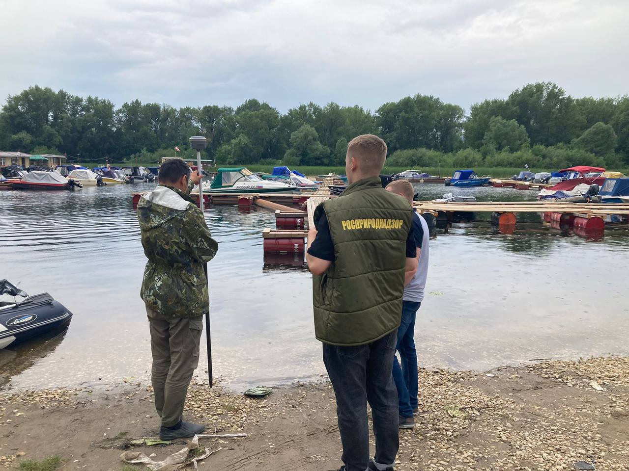 Росприроднадзор проверяет информацию о нарушениях при пользовании водным объектом