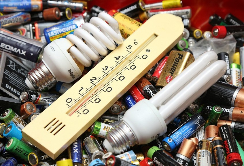 Якутская природоохранная прокуратура разъясняет порядок организации обращения с опасными отходами