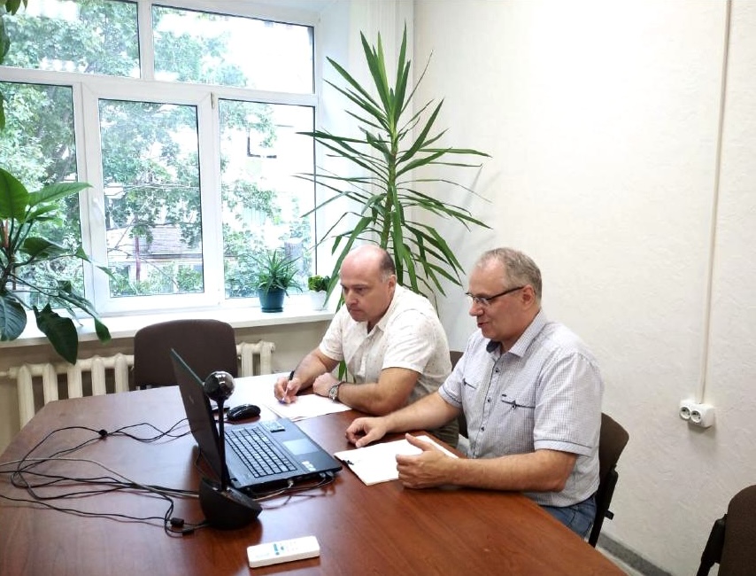 В отношении ООО «Брянский мясоперерабатывающий комбинат» посредством видеоконференцсвязи были проведены профилактические визиты