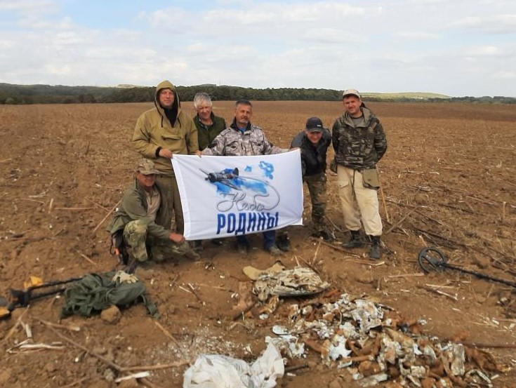 В Краснодарском крае поисковики обнаружили обломки советского истребителя Як-1б времен Великой Отечественной войны