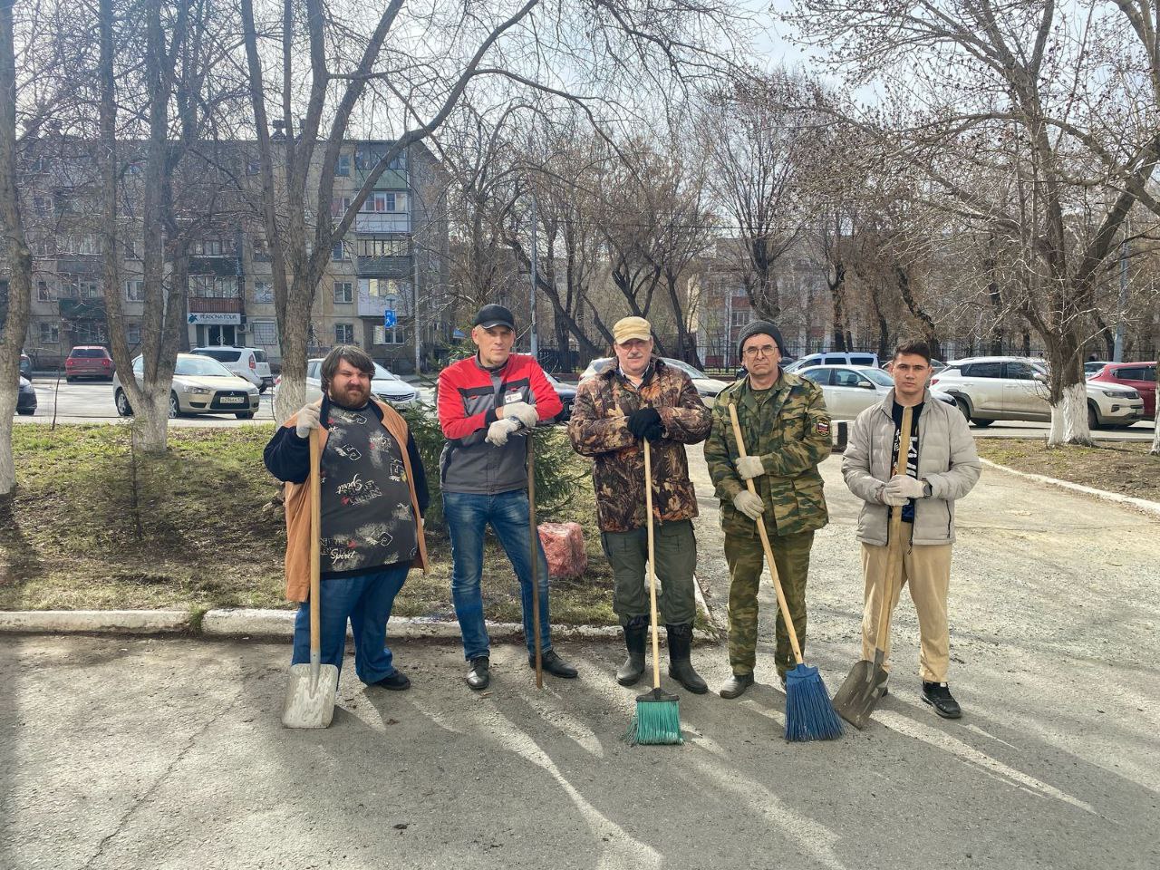 Cотрудники Уральского межрегионального управления вышли на субботник