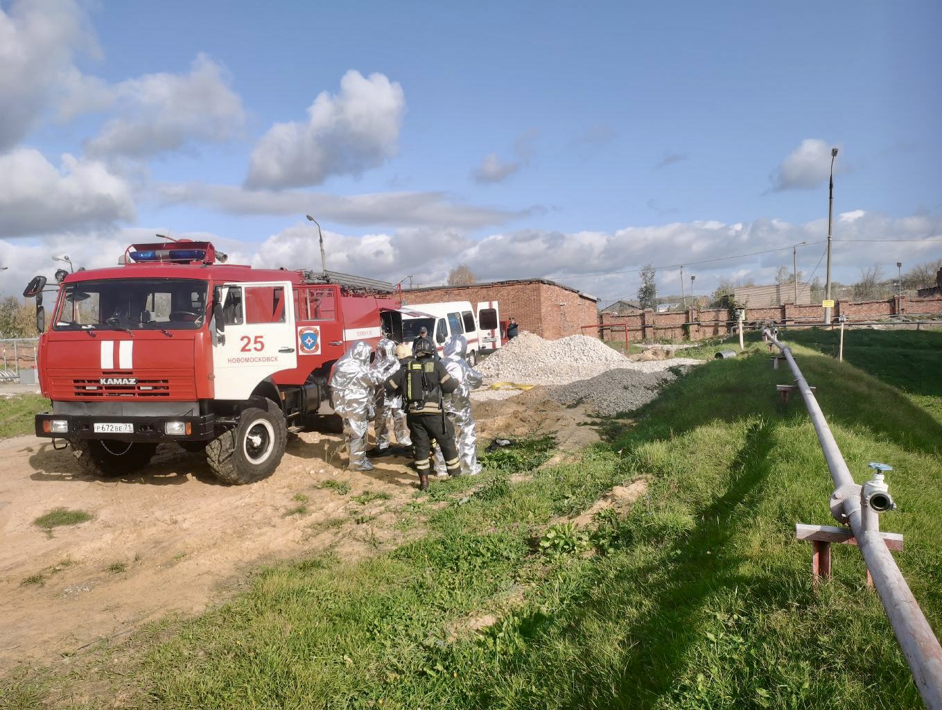 На объекте «Туланефтепродукт в г. Новомосковск Тульской области прошли комплексные учения по локализации и ликвидации разливов нефти и нефтепродуктов