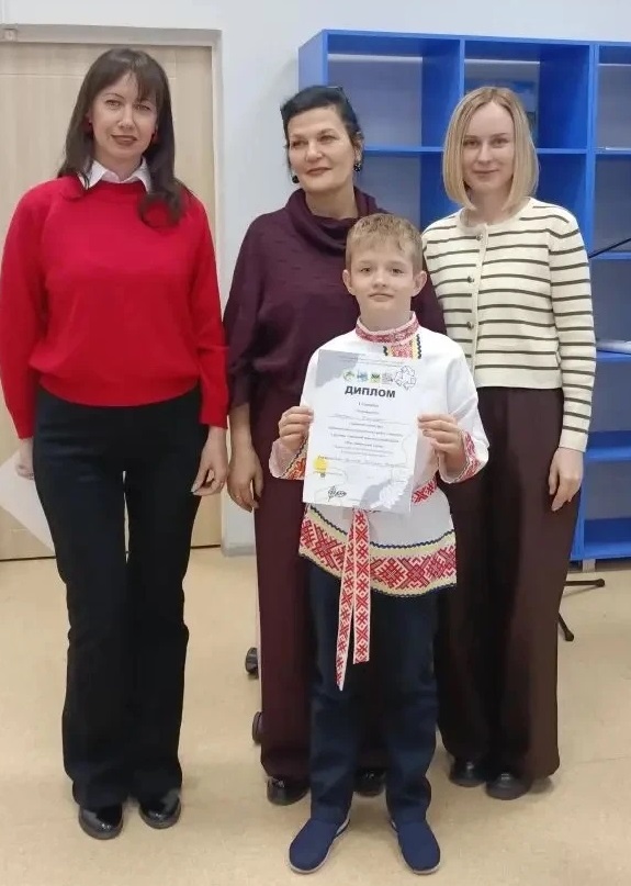 В Оренбурге сотрудники Южно-Уральского межрегионального управления Росприроднадзора приняли участие в городском экологическом конкурсе проектно-исследовательских работ «Экодом»